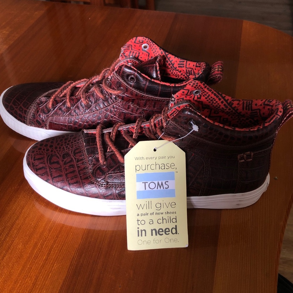 Toms Croc Embossed Camila High Sneakers